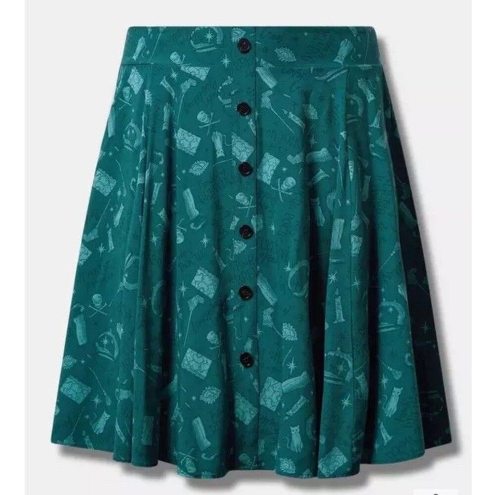 00 Torrid Disney Hocus Pocus Mini Challis Button Front Skirt Green